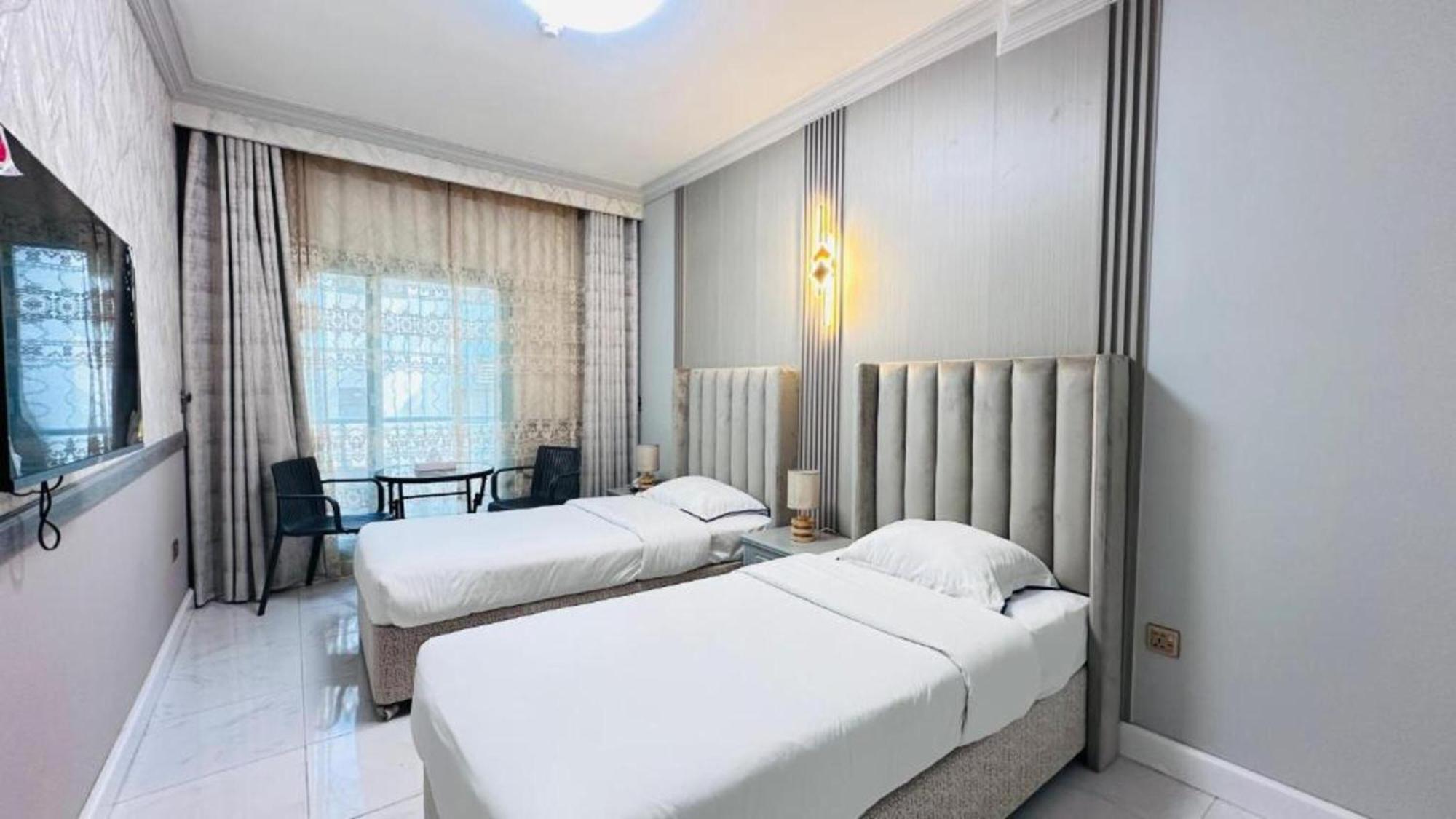 Luxurious San Marino By Checkmyguest * Dubai