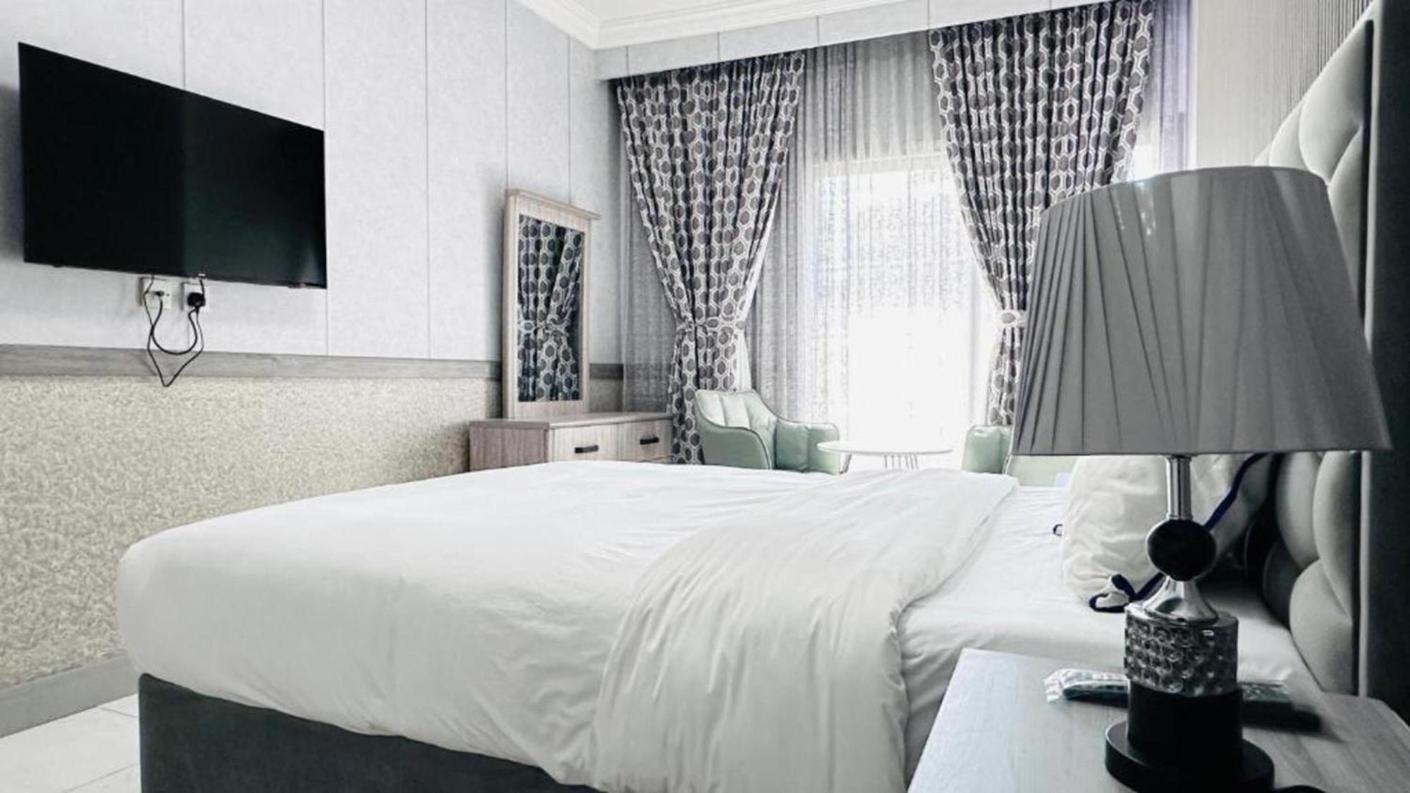 Apartment Luxurious San Marino By Checkmyguest
